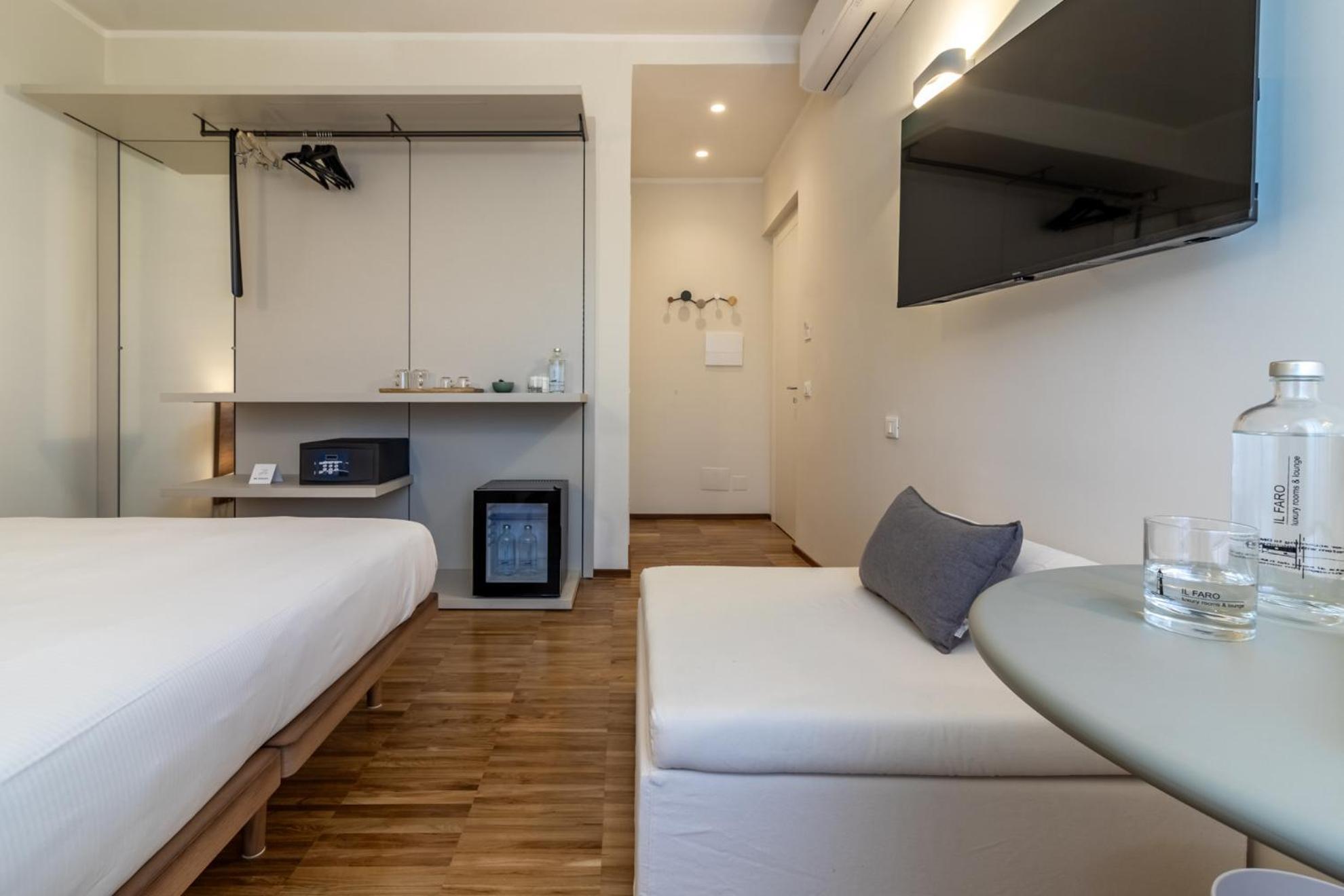 Il Faro Luxury Rooms & Lounge La Spezia Exterior photo
