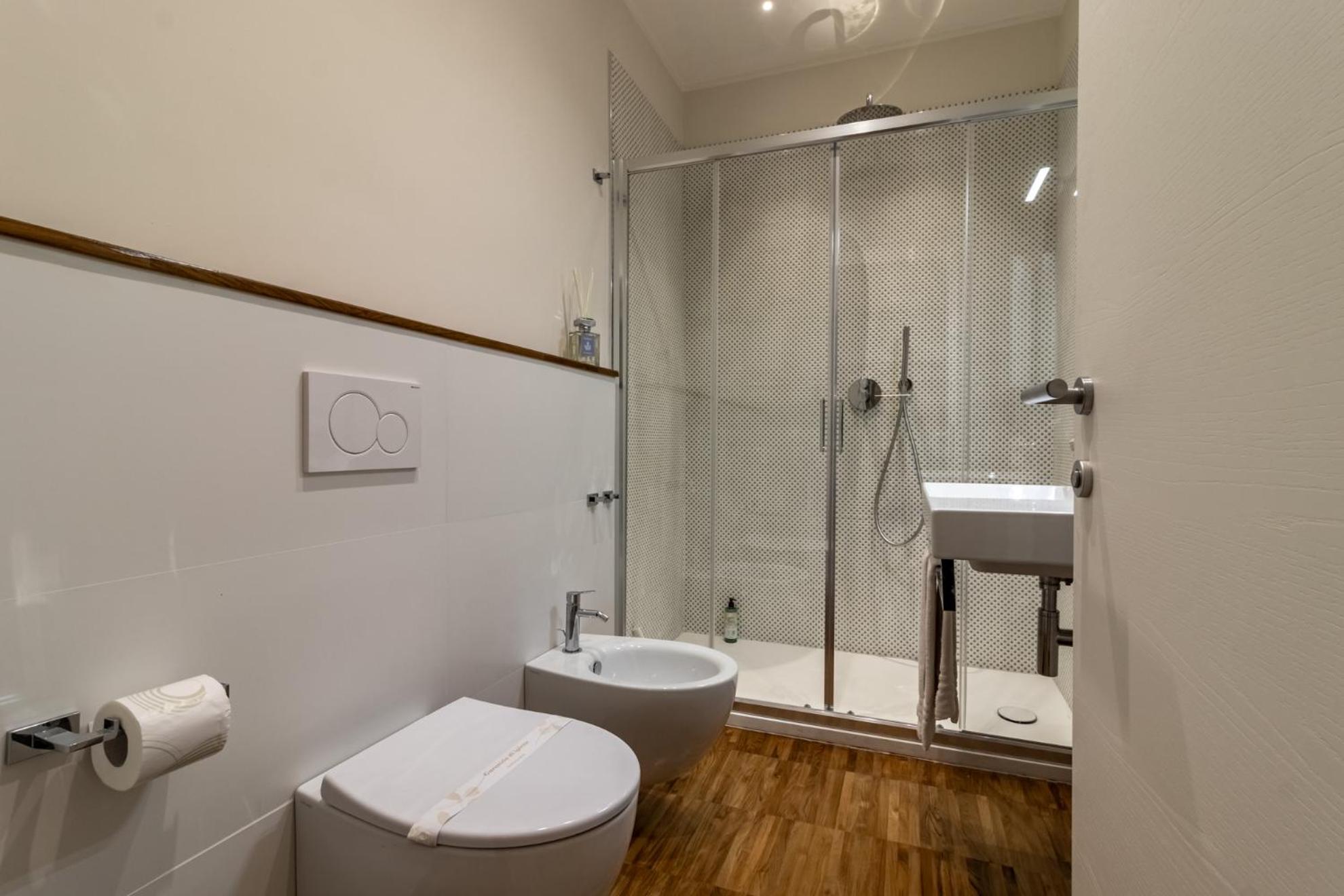 Il Faro Luxury Rooms & Lounge La Spezia Exterior photo